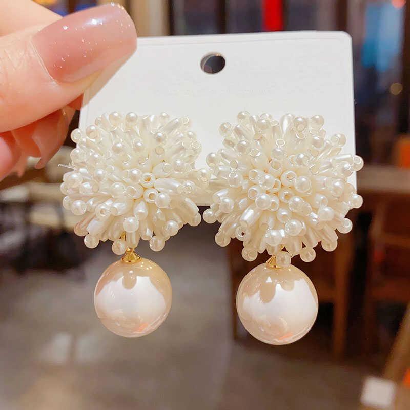 French light luxury flower cluster pearl stud earrings temperament fashion high sense earrings versatile earrings earrings women
