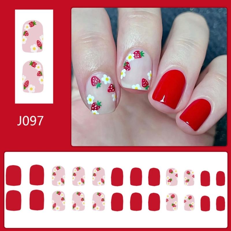 24 Pieces Strawberry Flower Designs Short Square Press On Nail Stick on Nail Fashion Nail Accessories For Quick Manicure