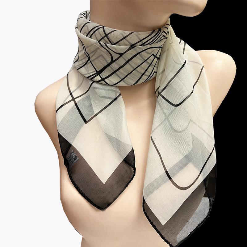Spring and Autumn Women's Printed Square Scarf Printed Silk Scarf Square Scarf Sunscreen Scarf