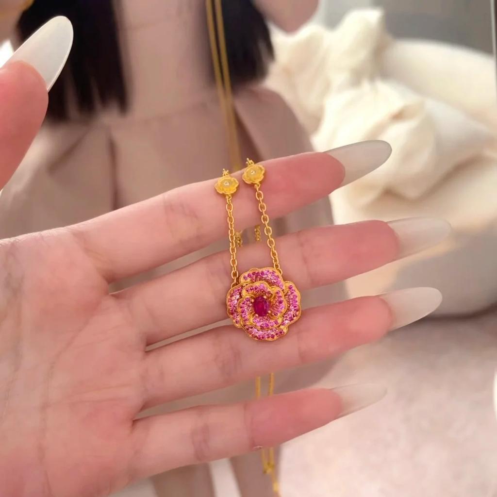 New Chinese Style Red Peony Necklace Real Gold Electroplating Light Luxury High-End Sense Red Corundum Rose Pendant Female
