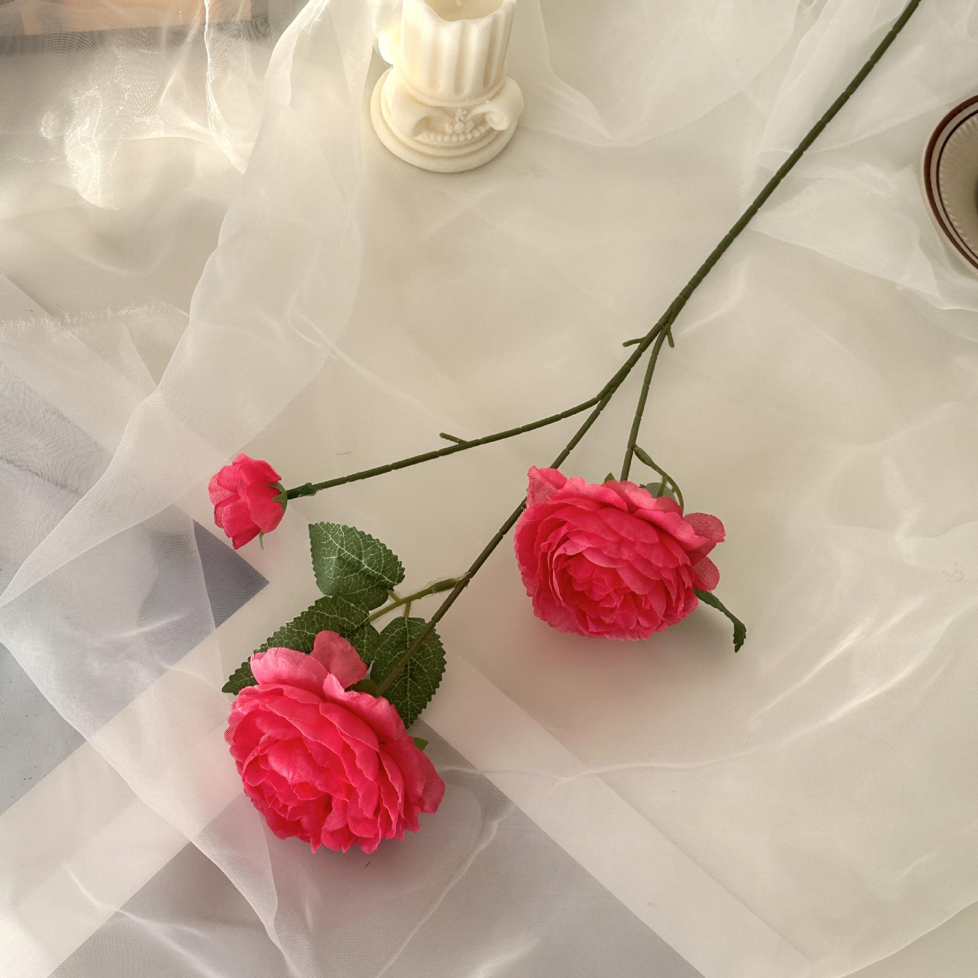 

3-Head Artificial Peony Flower Decoration for Home and Wedding Arrangements розы красного