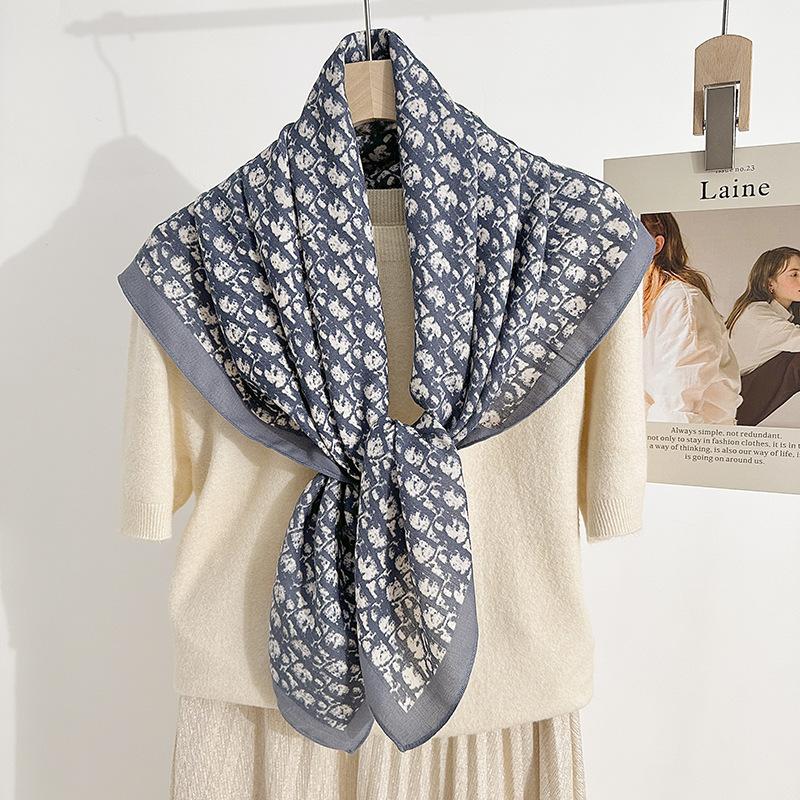 European and American Retro Classic Simple and Fashionable Feeling  Herringbone Printed Square Scarf with High-end Feeling