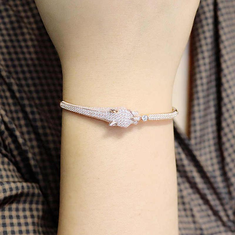 Rose Gold Plated Purple Gold Color Gold Delicate Leopard Zircon Shiny Bracelet Jewelry