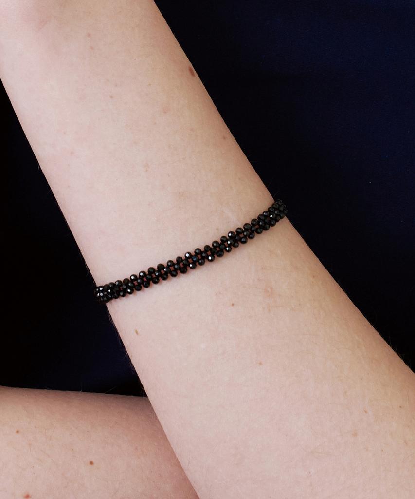 Tou At017 Black Dot Bracelet