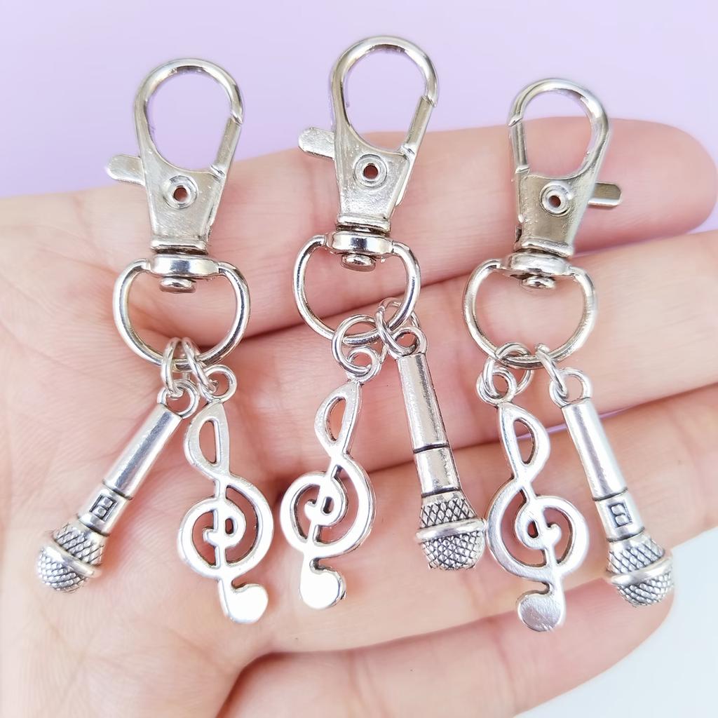 Einzigartige Hip Hop Styles Mikrofon und Noten Anhänger Schlüsselanhänger Ideales Accessoire Für Modebegeisterte