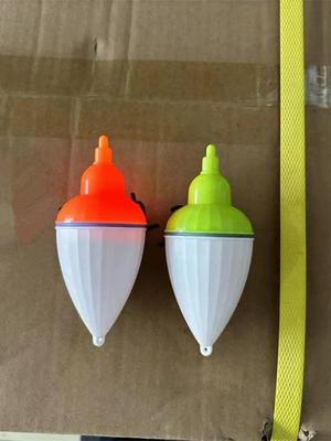 אינדיקטור נשיכה אלקטרוני לדיג משנה צבע עם מצוף זוהר לדיג בים ולדיג עם חכות הטלה