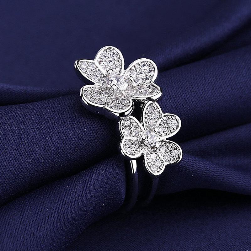 Versatile Japanese & Korean Sparkling Zircon Flower Open Ring Bracelet