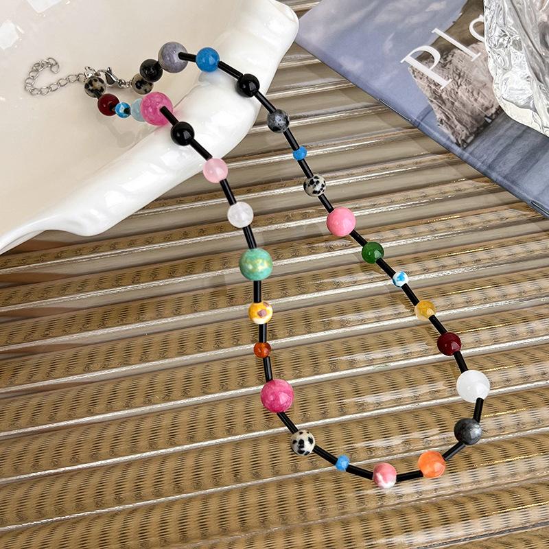 

Кришталеве намисто з бісеру кольору дофаміну. ​​Жіноче літнє намисто для дівчат, ланцюжок для ключиці. чорний