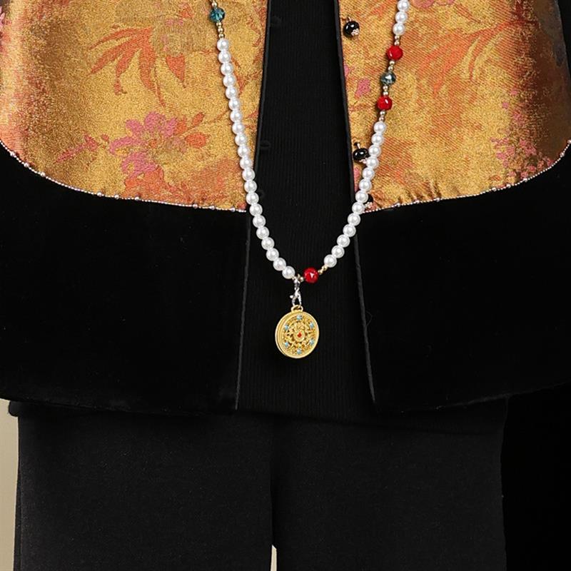 2026 Women's Plus Size Chinese-Style Frog Button Vest - Spring/Autumn Thin Retro Gilet for Middle-aged & Elderly