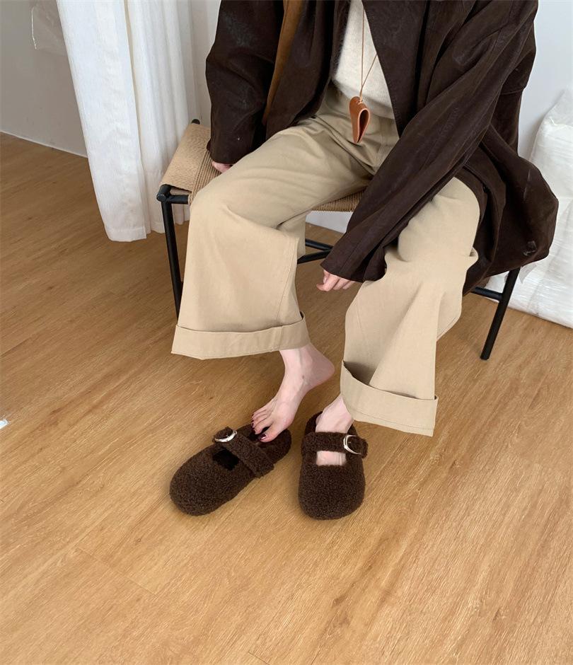 

Winter new semi-drag fluffy shoes for women, outer wear, inner height increase bag head, velvet warm buckle slippers for women, all-match 39 темно-коричневого