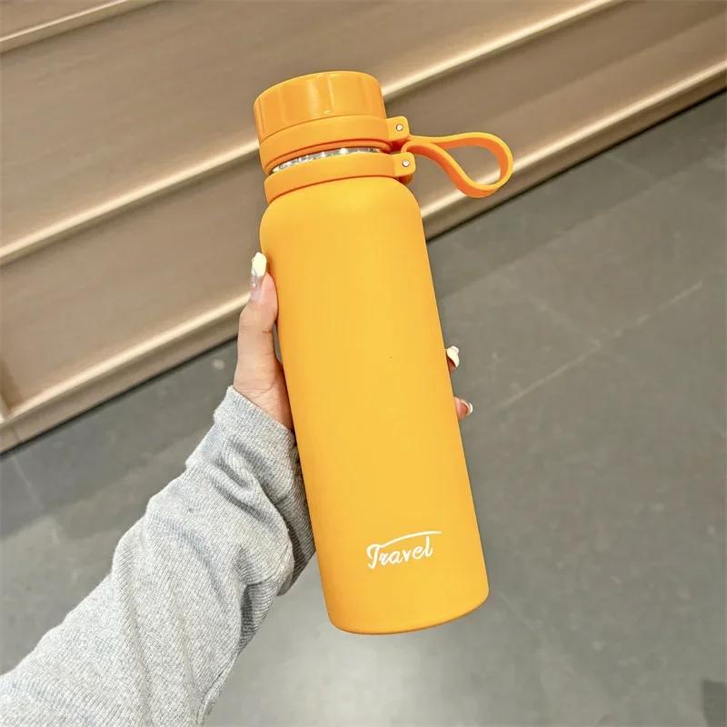 

Простий термос великої місткості для чоловіків і жінок, гарний на вигляд, портативний, з відділенням для чаю, з нержавіючої сталі, чашка для води 650 ml помаранчевий