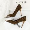 Scarpe da banchetto da donna tacchi alti camoscio scollate a punta in metallo décolleté tacchi super alti
