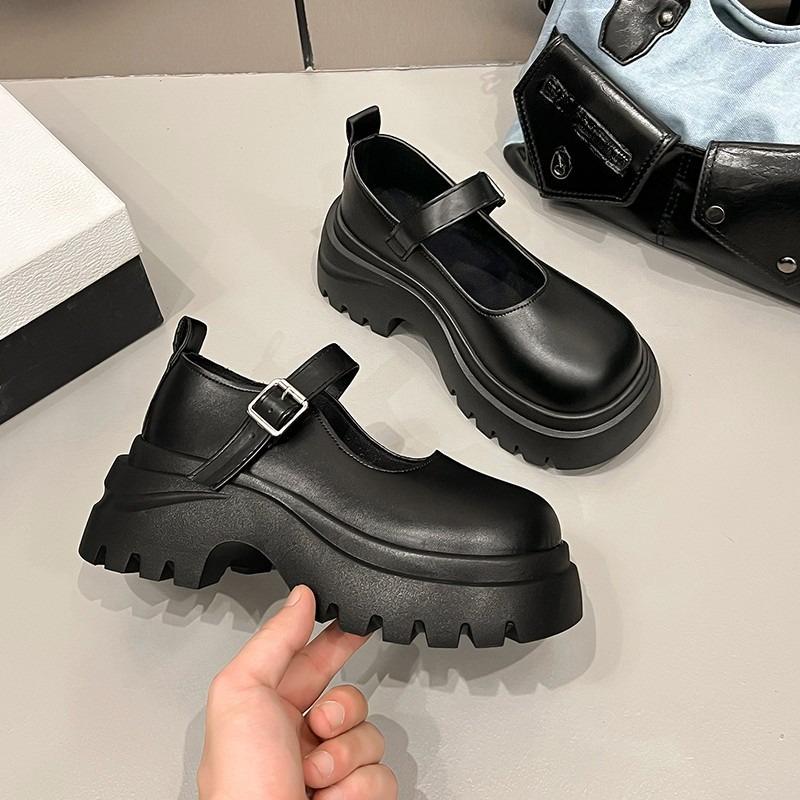 Scarpe Singole Eleganti in Vernice con Tacco Blocco Autunnali Nuove Punta Tonda Bocca Bassa a Cinturino Singolo Scarpe Mary Jane con Plateau