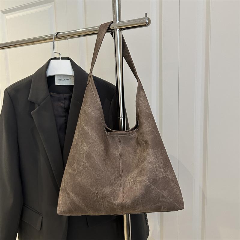 Simple Casual Korean Version Bag Women's 2025 Summer New Trend Fashion Shoulder Bag Large Capacity Commuter Tote Bag