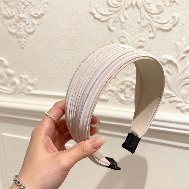 Elegant Solid Color Pleated Wide Headband - Versatile Korean Hair Accessory