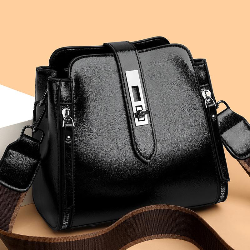 Solid color bag women's 2025 new fashion versatile women's portable mother bag multi-layer large-capacity shoulder messenger bag