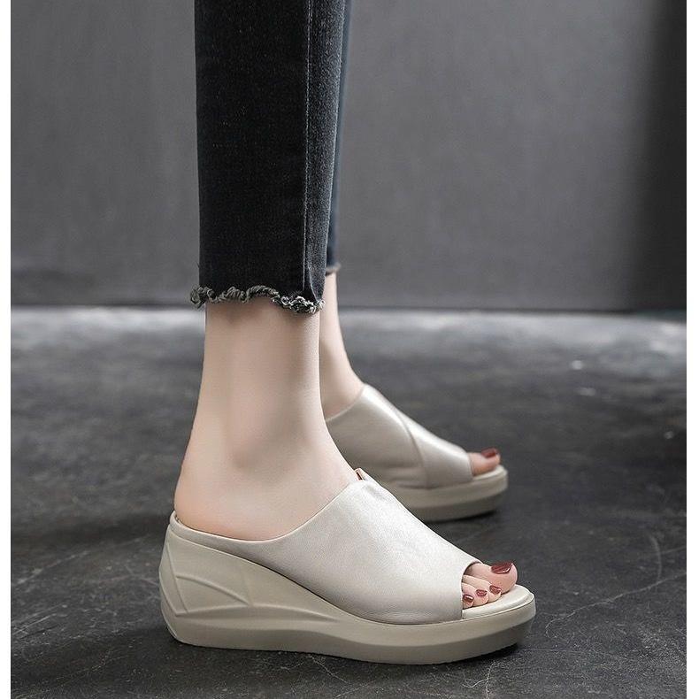 Fashion Shoes Ladies' Slippers Rubber Flip Flops Low On A Wedge Platform Peep Toe Slipers Women Luxury Slides Hawaiian Soft 2025