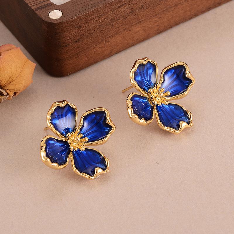 

Vintage drip flower earrings color niche simple medieval vintage vintage earrings enamel design stud earrings