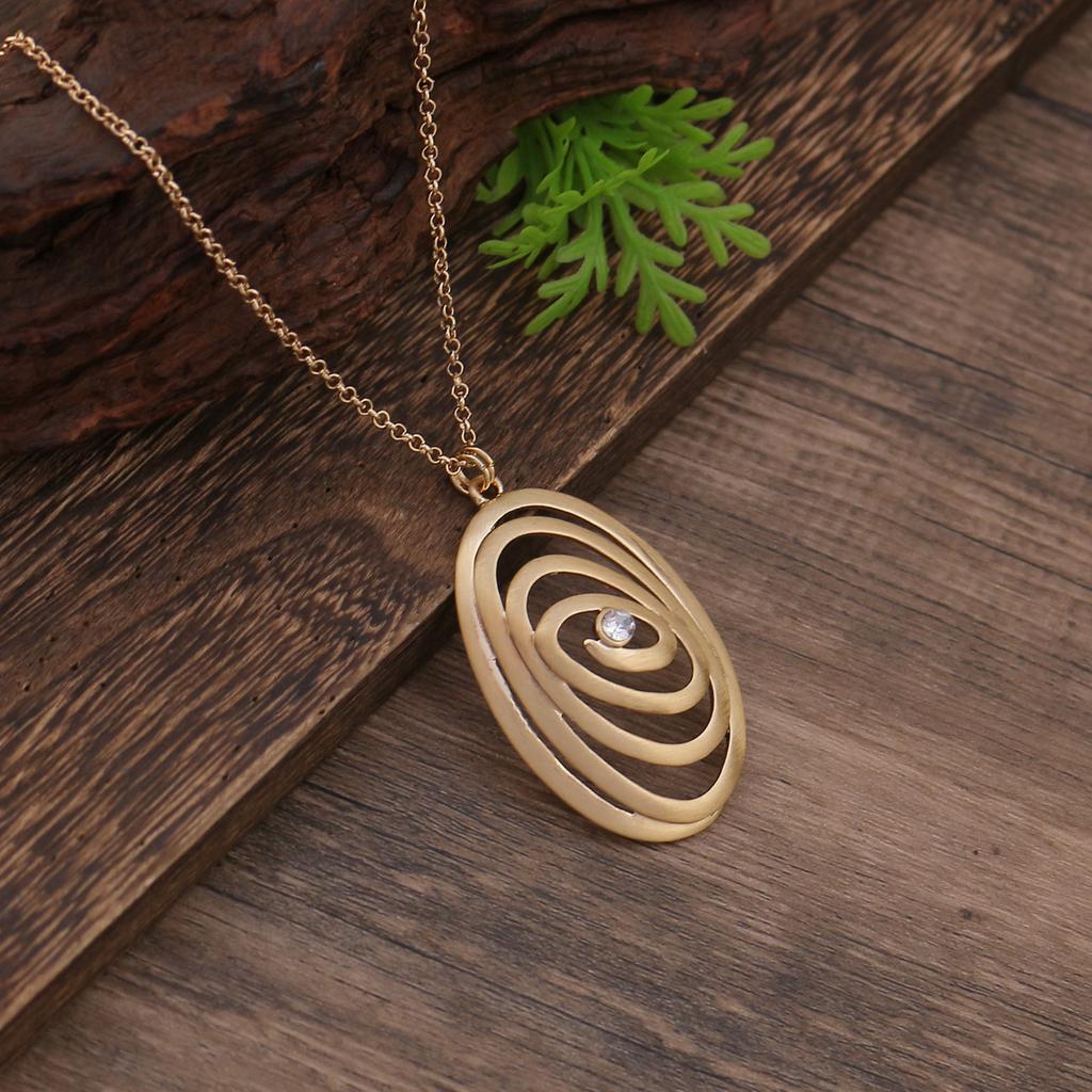 Hollow geometric flower love long necklace, women's exaggerated high-end irregular brushed pendant