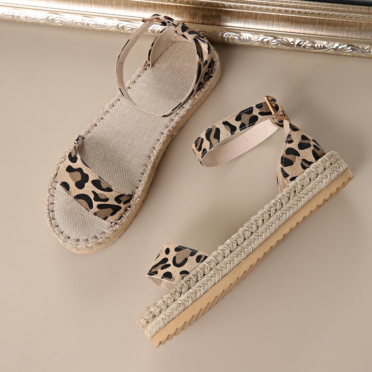 

Европейские и американские большие размеры 2025 лето wish внешняя торговля новые сандалии на каблуке-маффине с пряжкой женские с леопардовым принтом плетеный каблук из пеньковой веревки 36 цветной печати леопарда