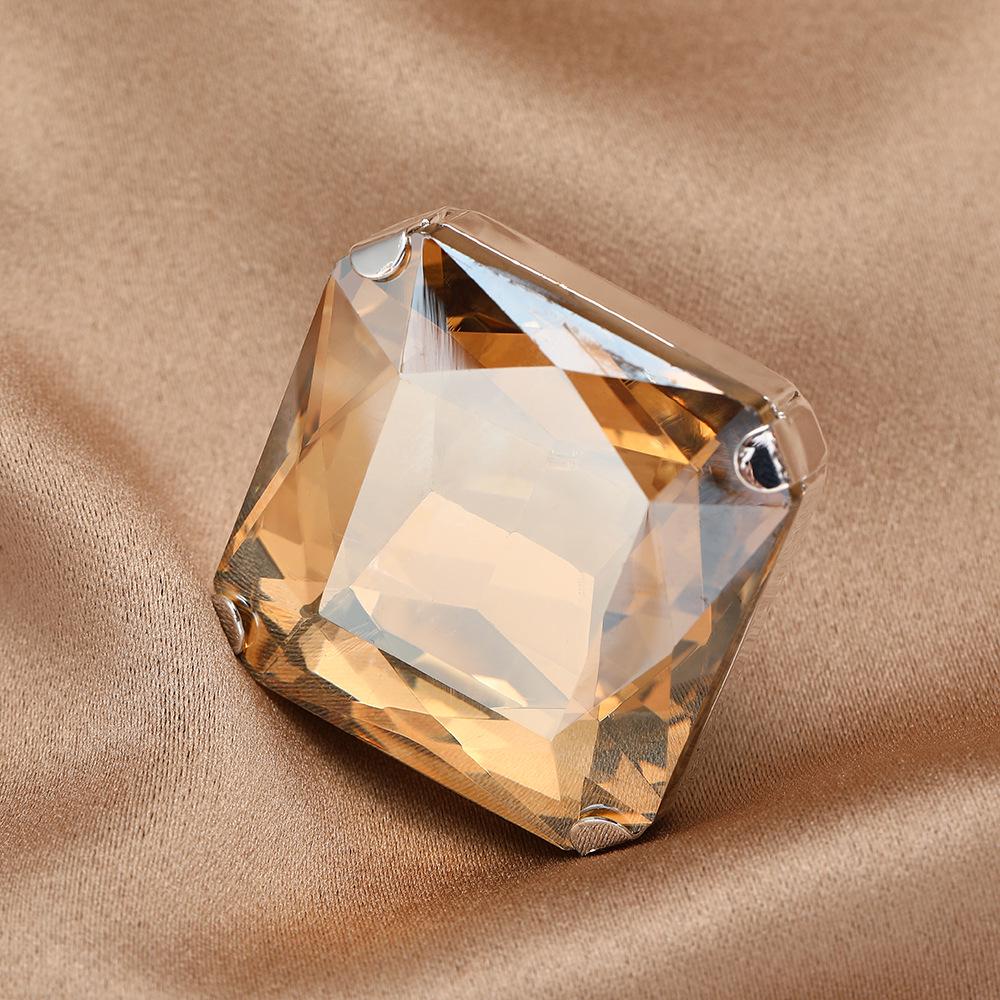 Open Metal Square Crystal Ring - Fashionable, Versatile, High-End Light Luxury Style