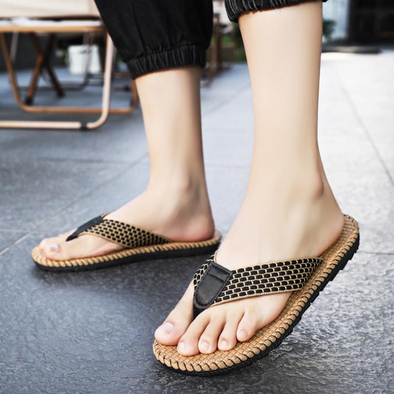 Mens Flip Flops Summer Sandals Outdoor Wear Soft Breathable Upper Nonslip Beach Shoes Sewing Shoes Casual Sandals Mens FlipFlops