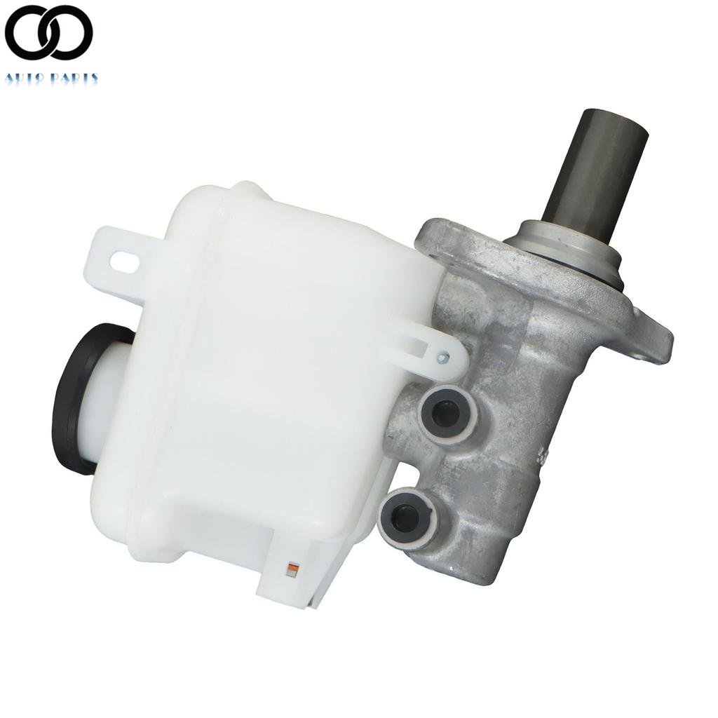 Front Brake Master Cylinder For Toyota Sequoia Tundra Pickup 5.7 V8 2007-2019