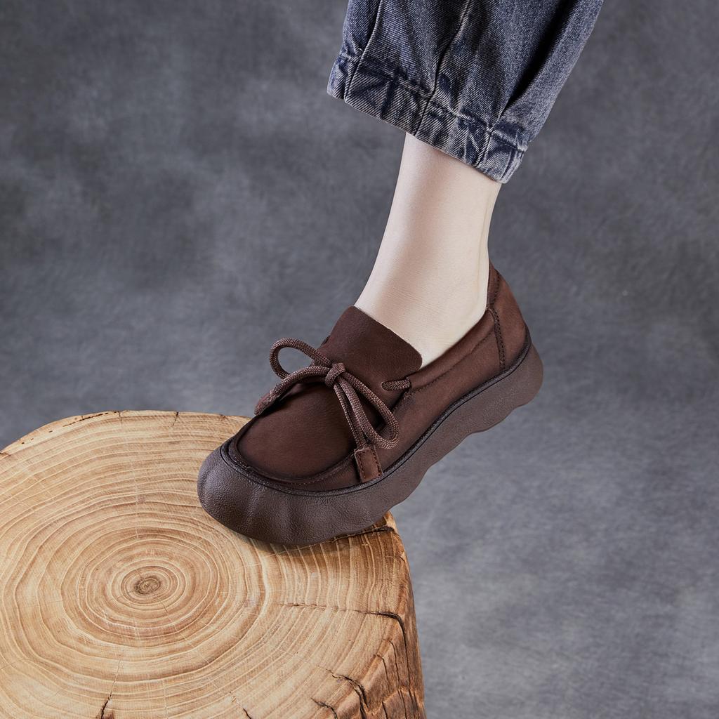 Die erste Schicht Rindsleder Retro Schnürschuhe Damen Herbst Neu Runde Spitze Weiche Sohle Weiches Leder Einzelne Schuhe