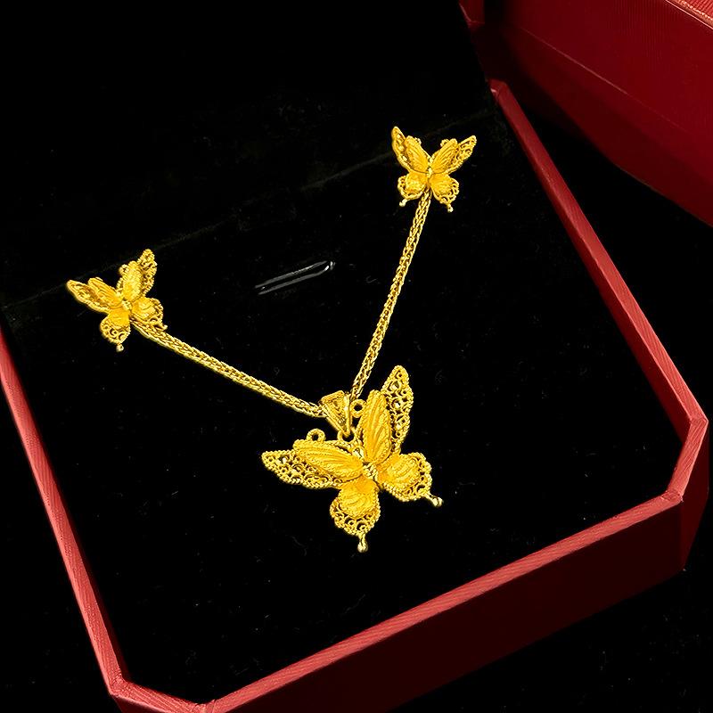 Light Luxury Exquisite Butterfly Necklace for women Romantic Designer Trendy Design Pendant collarbone Party Wedding Jewelry