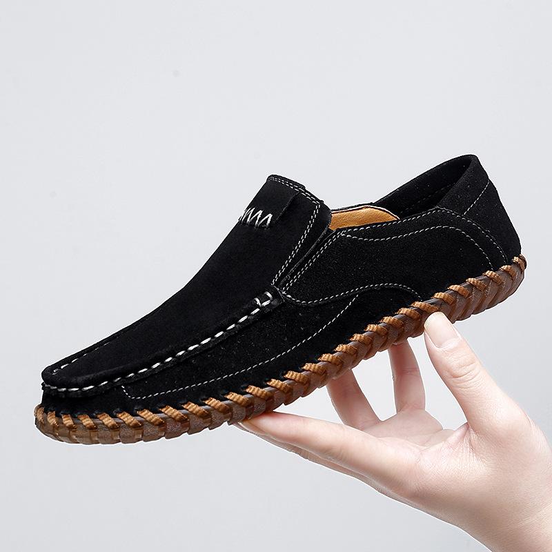 Fashion 2025 New Handmade Leather Men Shoes Casual Comfortable Men Loafers Suede Leather Shoes Men Flats Hot Sale Outdoor Walking Shoes