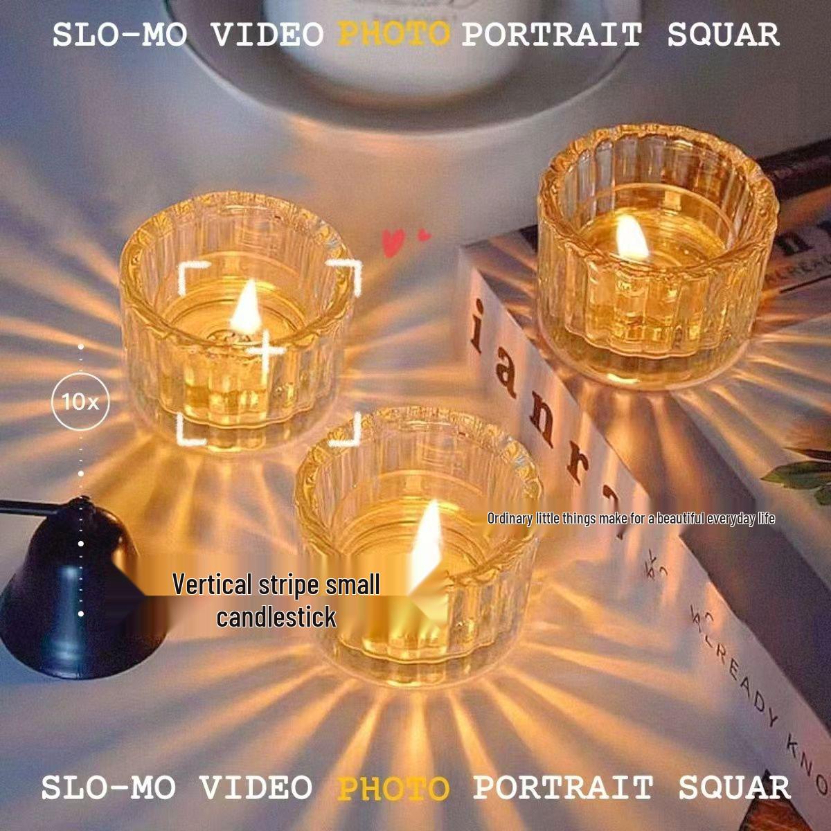 Романтичный Хрустальный Подсвечник со Ароматической Свечой и Маленькими Украшениями