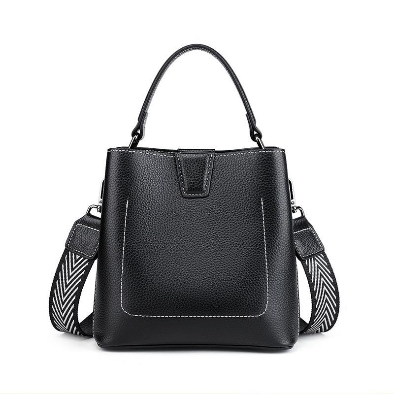 Real Leather Women's Bag, Fashionable Large Capacity Cowhide Shoulder Bag, Popular Women's Earth Exquisite Versatile Crossbody Bag