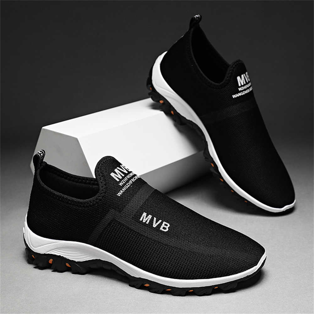Mote Spesialstørrelse Mesh Herresko Flate Sko Tennis Joggesko Mann Sommer Gåsko Menn Sport Bestselgere Designer Luksus Spesialtilbud