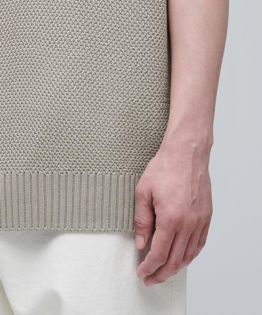 Musinsa Standard Textured Crew Neck Knit Vest [Beige]