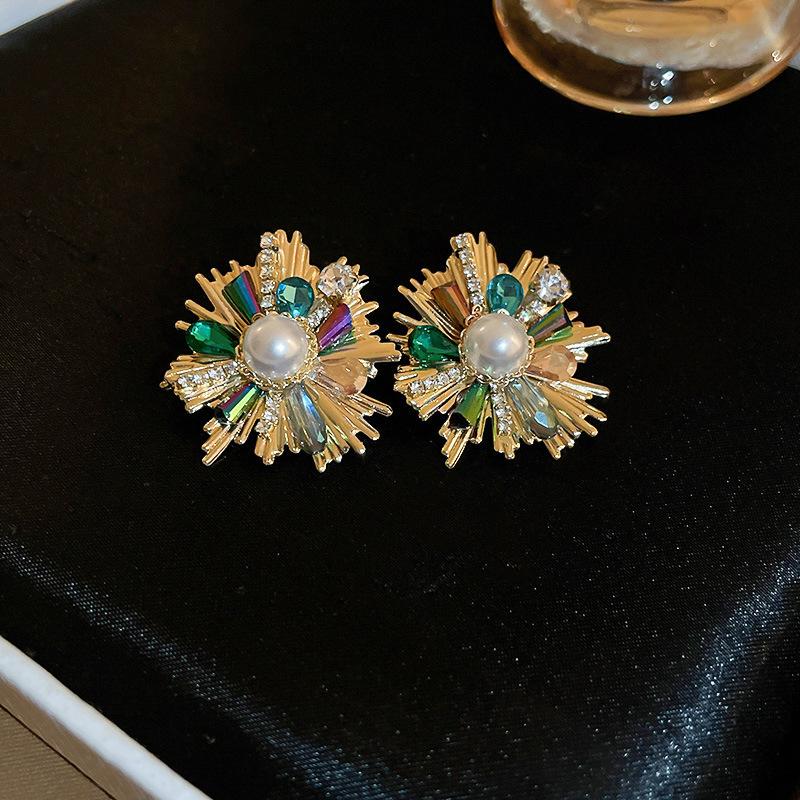 Zircon Irregular Round Pearl Earrings Light Luxury Premium Stud Earrings French Exquisite Versatile Earrings