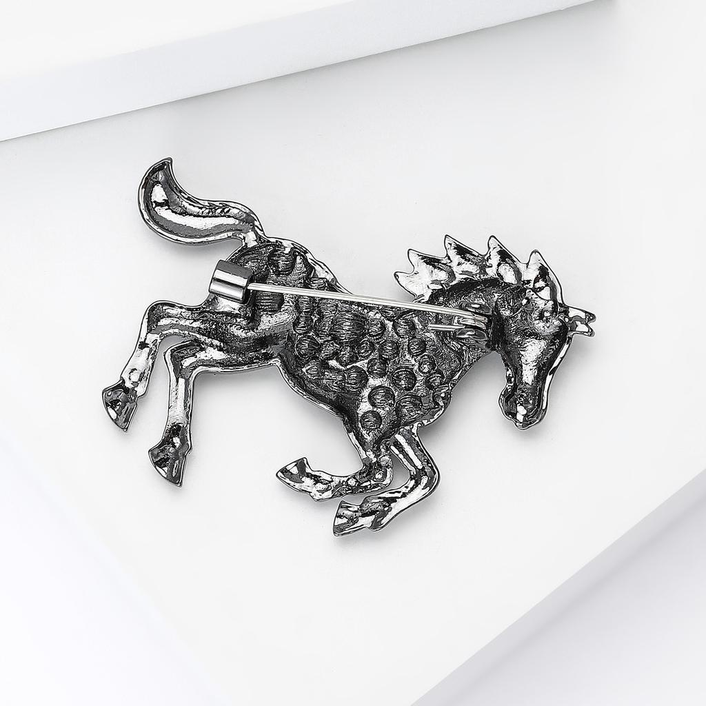 Strass Pferde Brosche für Damen Tierkreiszeichen Anstecknadeln Lässige Party Accessoires Neujahrsgeschenke