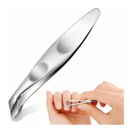 Cuticle Nipper, Stainless Steel, Mini Cuticle Clipper, Precision Scissors, Nail Clip Care, Compact and Perfect for Traveling (Silver)