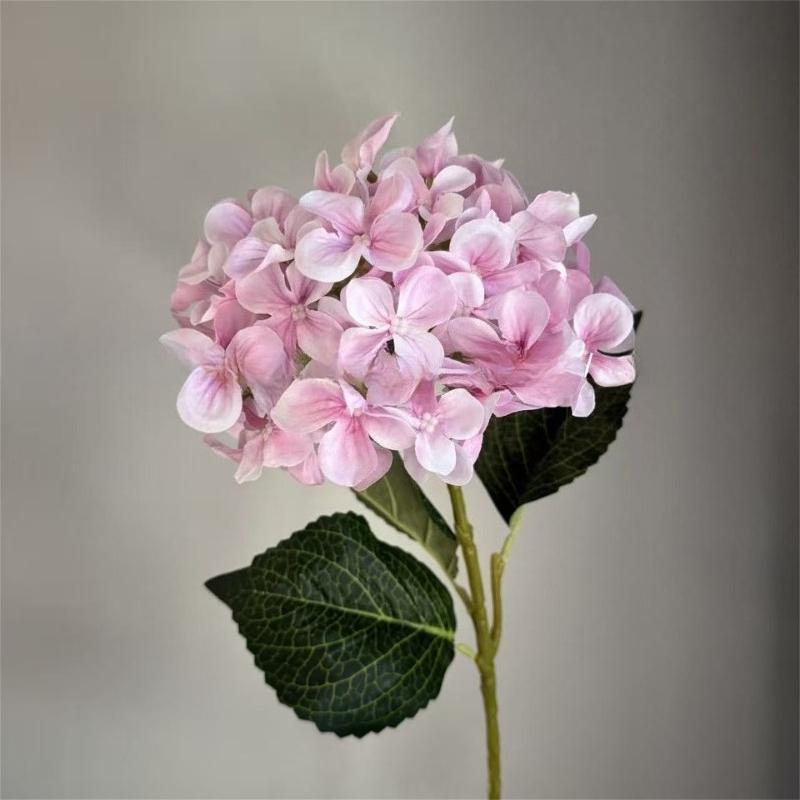 Einzelne Hortensien Esstisch Blume Kunstblume Hochwertiger Strauß Dekoration Wohnzimmer Blumenarrangement Dekoration