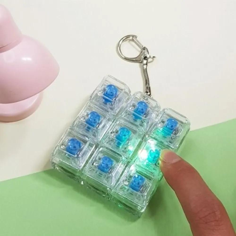 LED keyboard keycap keyring transparent clicky keycap keyring bag charm fidget keyring blue switch keyboard