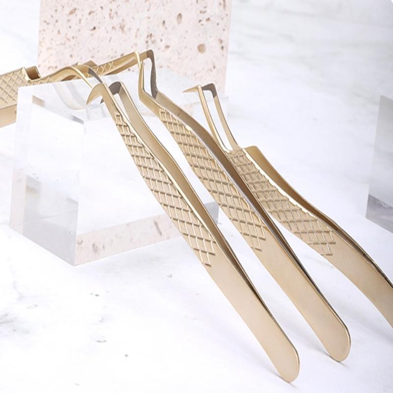 Ergonomic Grip Stainless Steel Eyelash Tweezers with Non Slip Handle for Comfortable Extended Beauty Tool