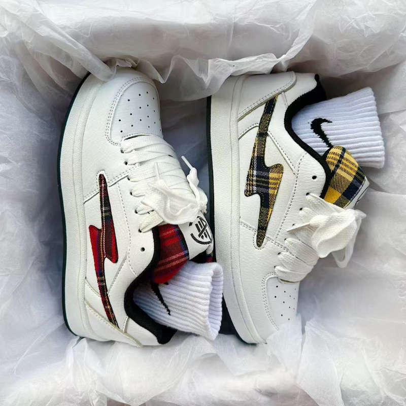 Bread shoes women's spring and autumn new Hong Kong style versatile student sports and leisure mandarin duck board shoes ins