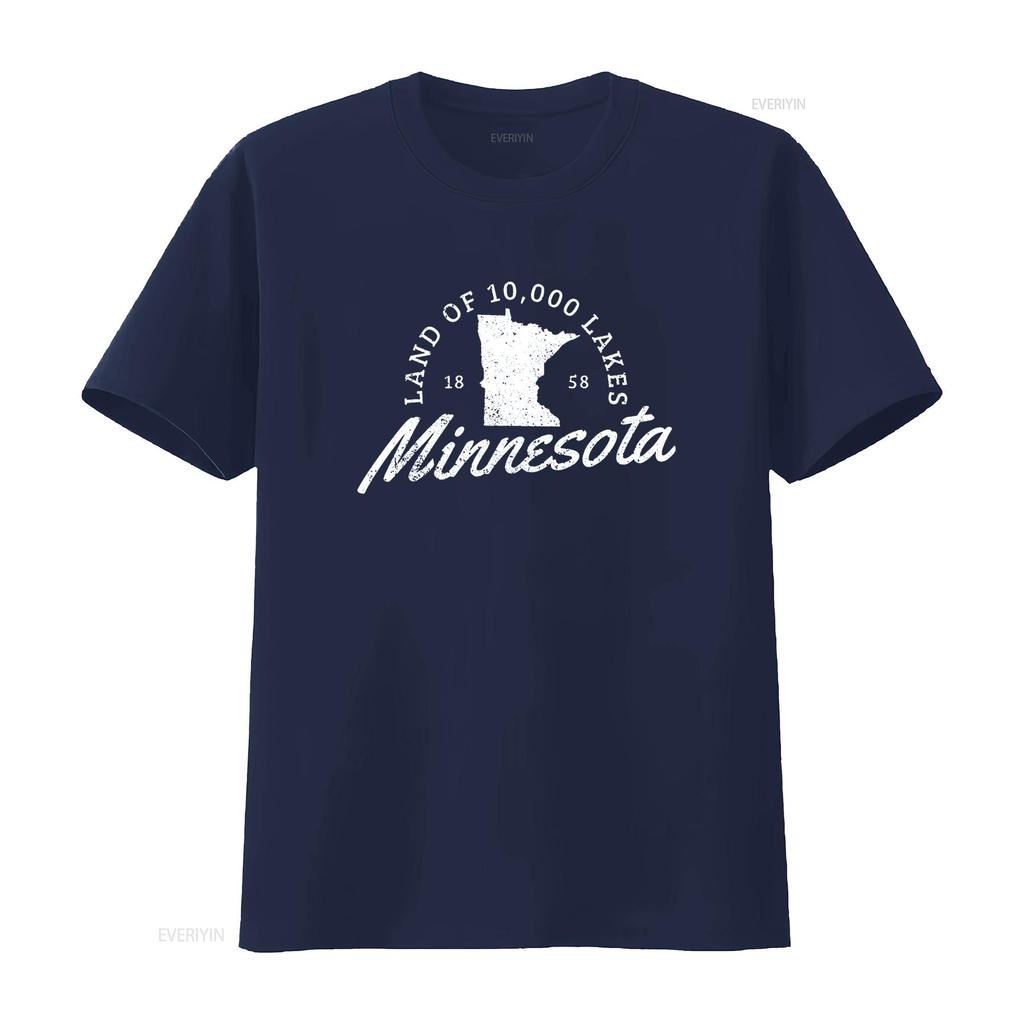 Minnesota Land Of The 10000 Lakes State Map Souvenir T Shirt Vintage Washed Stylish Stretched Casual Comfortable Slightly