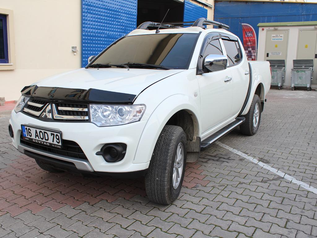 Hood Deflector (EuroCap) for Mitsubishi L200 2006-2015