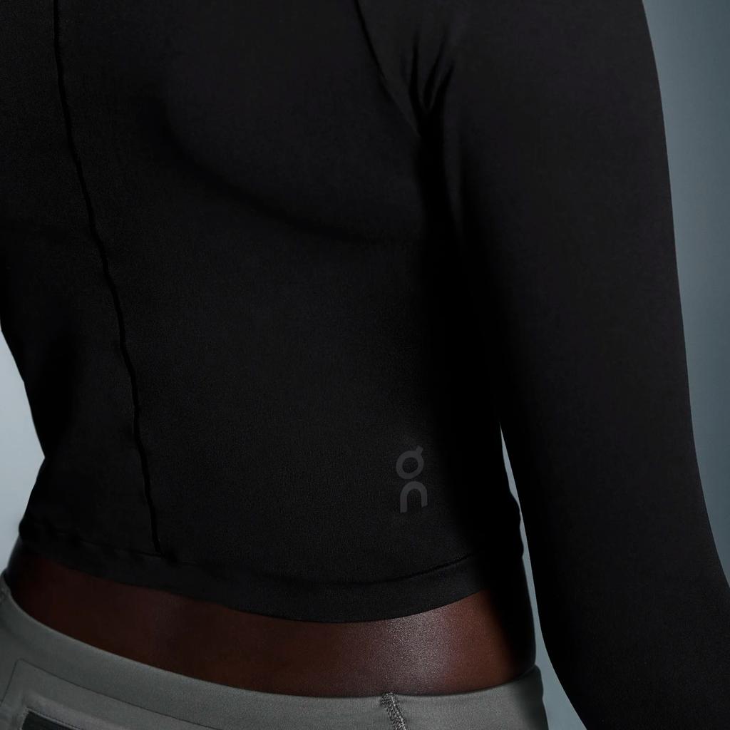 On Running Studio Long Sleeve Crop T-Shirt Women Tops Black 1WF12430553