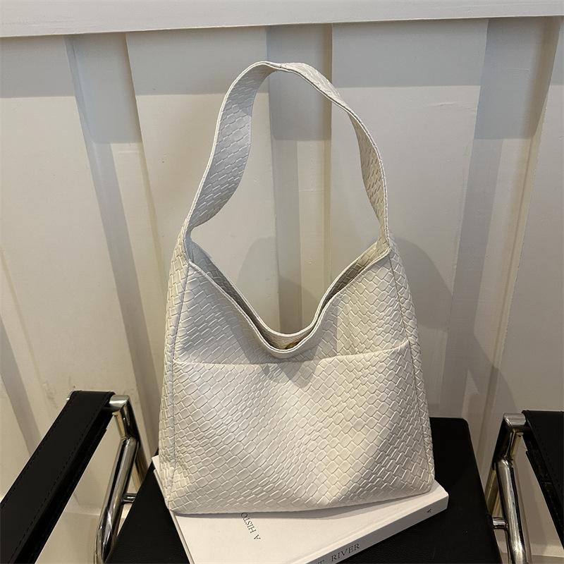 Popular Bags for Women Commuting Tote Bags Niche Design Retro Versatile Underarm Bag Fashionable Shoulder Bag