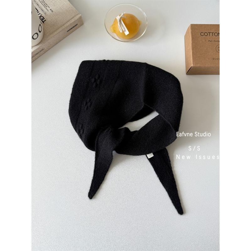 Exquisite Pure Wool Scarf Triangle Scarf Shawl Neck Scarf Knitted Scarf