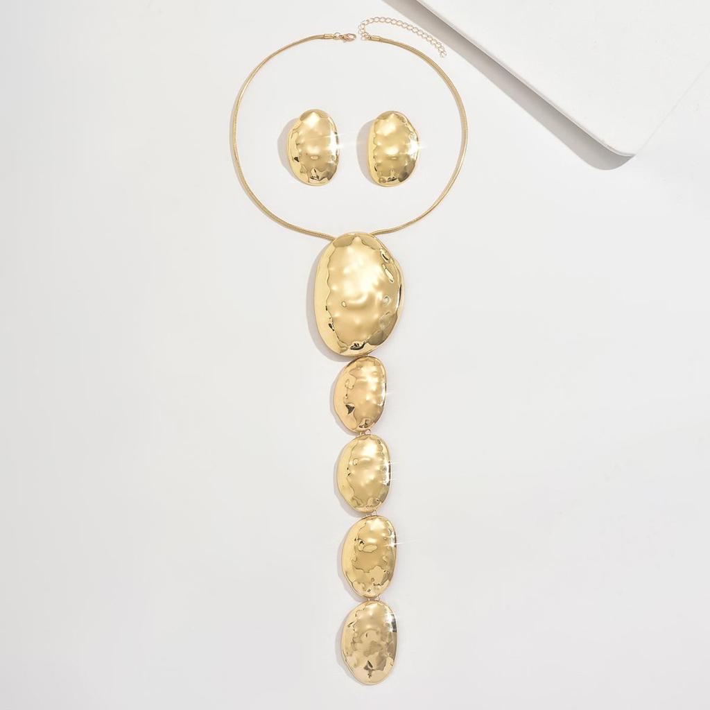 Διασυνοριακό Σετ Ακανόνιστων Οβάλ Σκουλαρικιών με Υφή Ευρωπαϊκού & Αμερικάνικου Στυλ & Κολιέ - Μοντέρνα, Κομψά Κοσμήματα