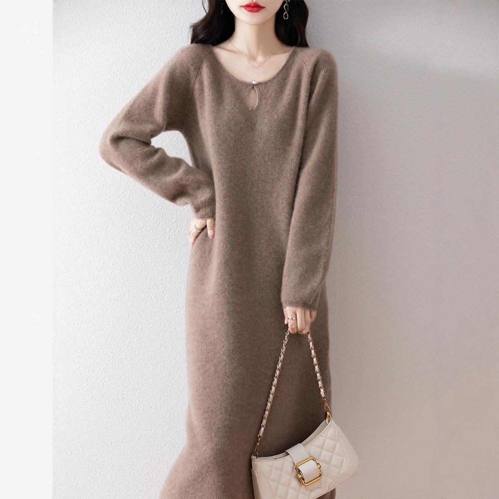 Knitted Straight Dress for Women Long-sleeved Casual Long Sweater Dress Solid Color Round Neck Pullover for Autumn and Winter