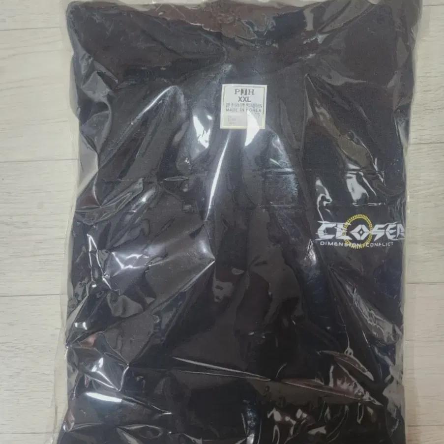 

Closures 10th Anniversary Pop Up Store Black Sheep Hoodie Xxl