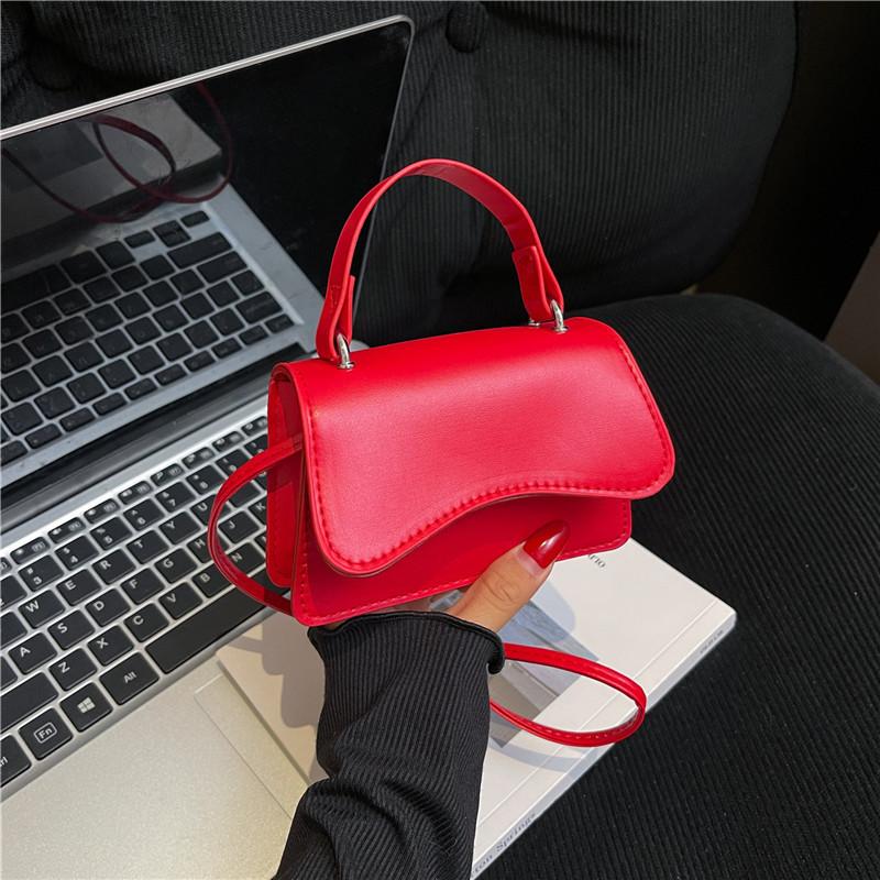 Women's bag fashion shoulder bag fresh and simple oblique span bag small square bag summer new solid color personalized handbag women
